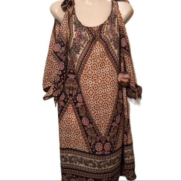 BeBop Dresses & Skirts - bebop flowing bohemian dress open sexy sleeve mini Size 1X